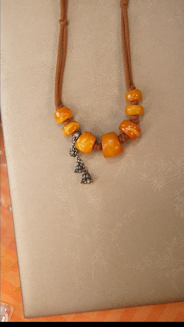 【闪购商品】琥珀颈饰未镶嵌颈饰