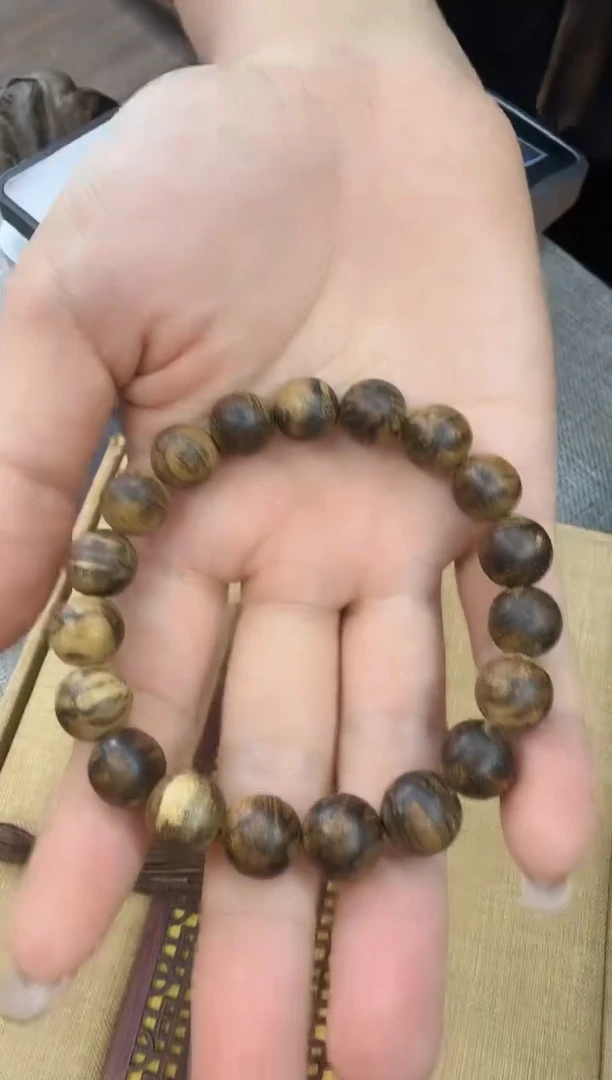 沉香手串40号达拉干多样性发一