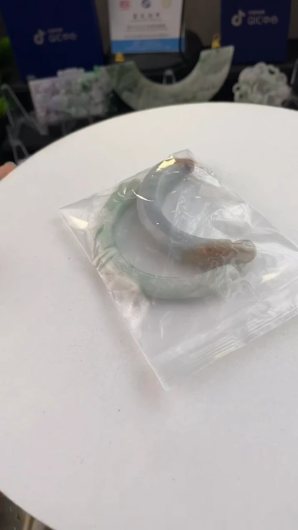 未镶嵌手链翡翠D*手工定制默认微瑕主播介绍为准