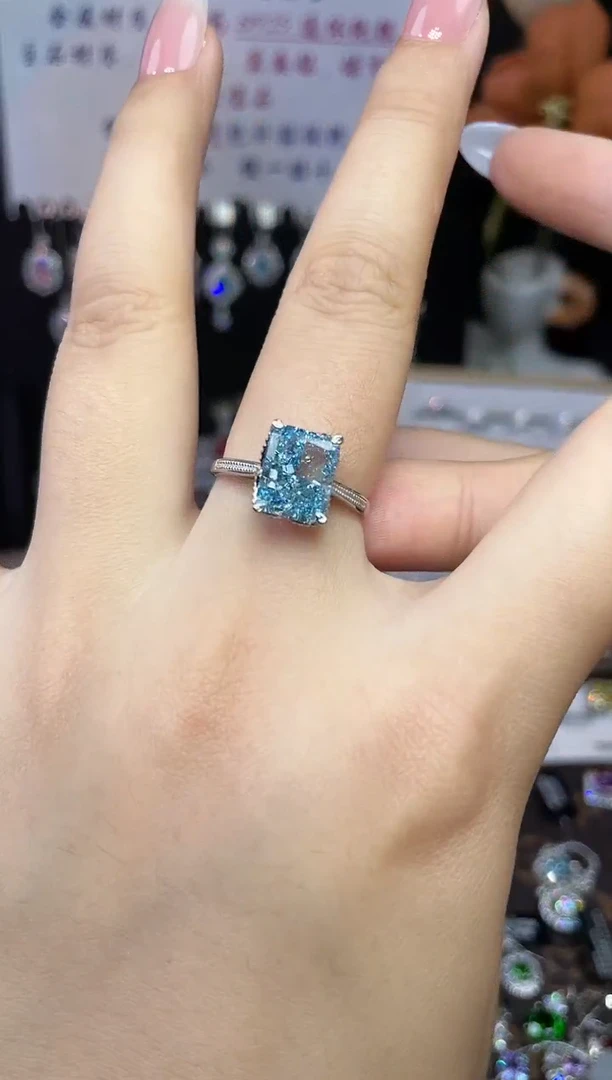 925银合成碳硅石编号F0178 戒指