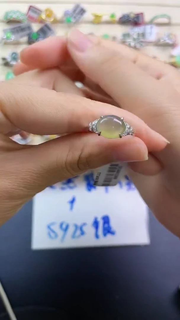 银S925镶嵌戒指翡翠翡翠 蛋面 银S925镶嵌