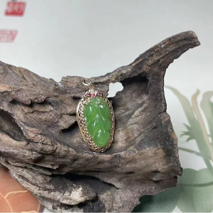 石惑珠宝*和田玉吊坠