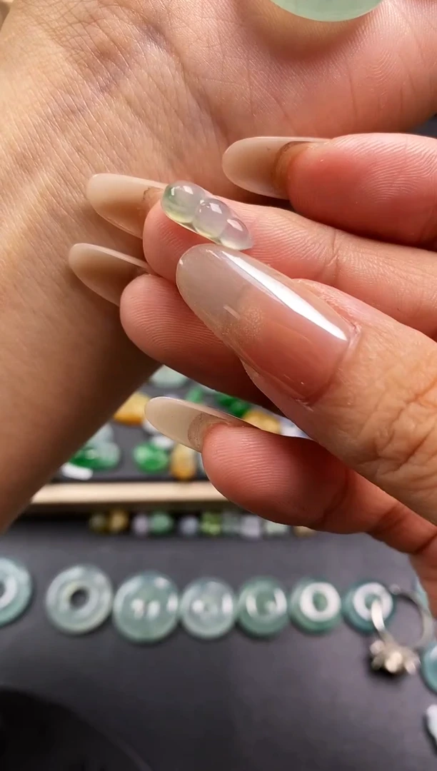 裸石翡翠福利品 福豆