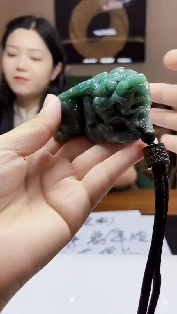 未镶嵌定制翡翠吊坠131