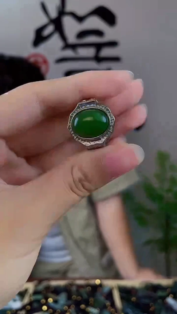 和田玉未镶嵌挂件 多样性发货，拍一发一