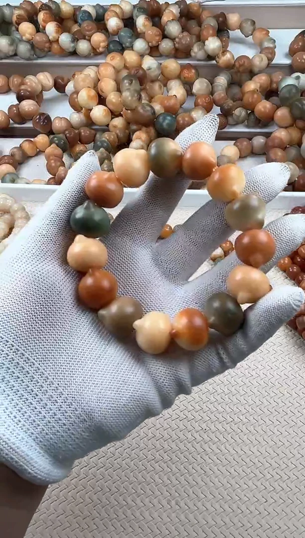 【闪购商品】菩提根/象牙果吊坠d755卡19