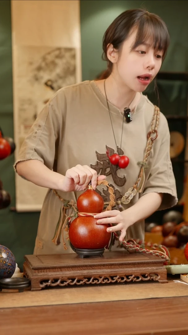 329号精品天然大漆酒葫芦一物一拍~