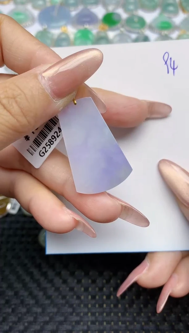 【闪购商品】翡翠颈饰18K金镶嵌天然A货翡翠 94