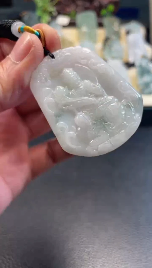 颈饰未镶嵌翡翠12/06/095