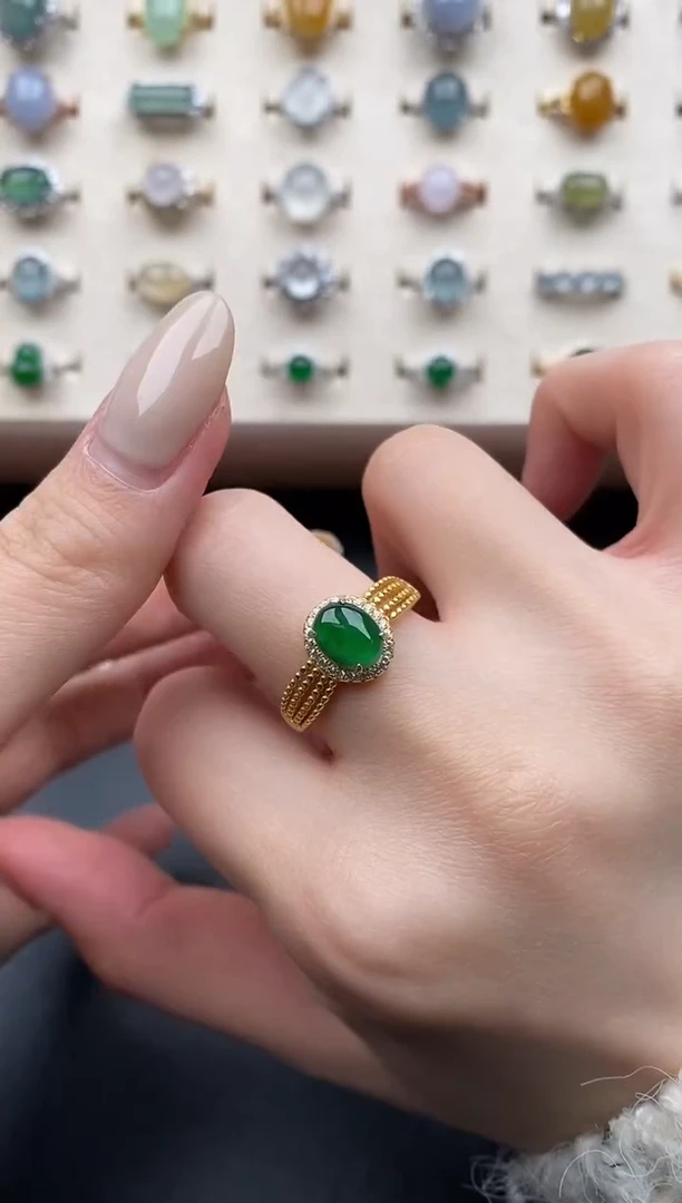 银S925镶嵌戒指翡翠一物一证一礼盒