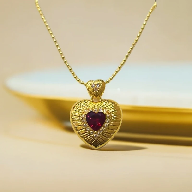 【CZ】黄金布契拉提红宝爱心吊坠 赠链
