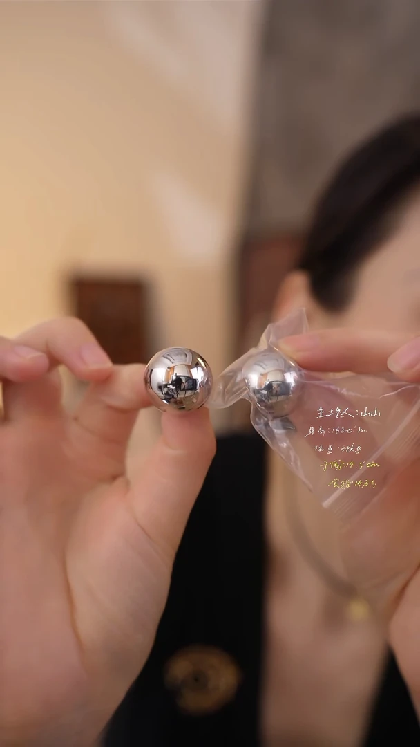 925银无L****g旦复银色样品5折