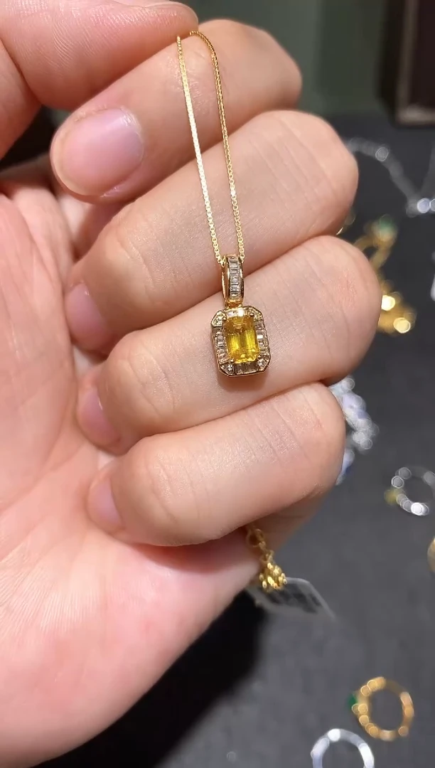 颈饰蓝宝石银S925镶嵌吊坠