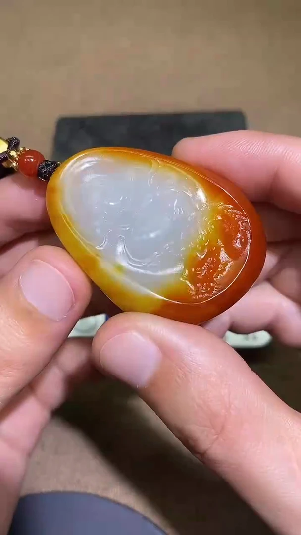 颈饰未镶嵌和田玉A7