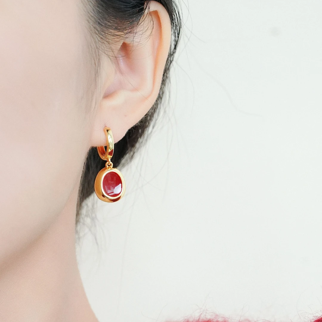 铜合金耳饰 金红撞色吊坠耳环女轻奢小众设计感高级百搭新款