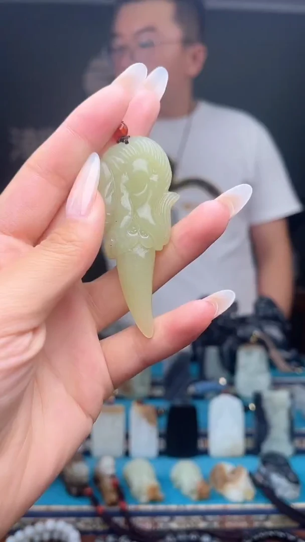 未镶嵌和田玉挂件1