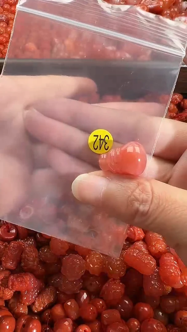 颈饰未镶嵌南红玛瑙1