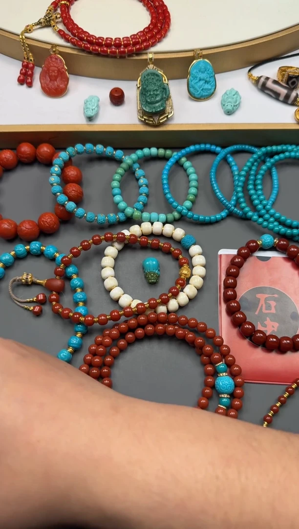 18K金镶嵌配饰南红玛瑙万***～11111