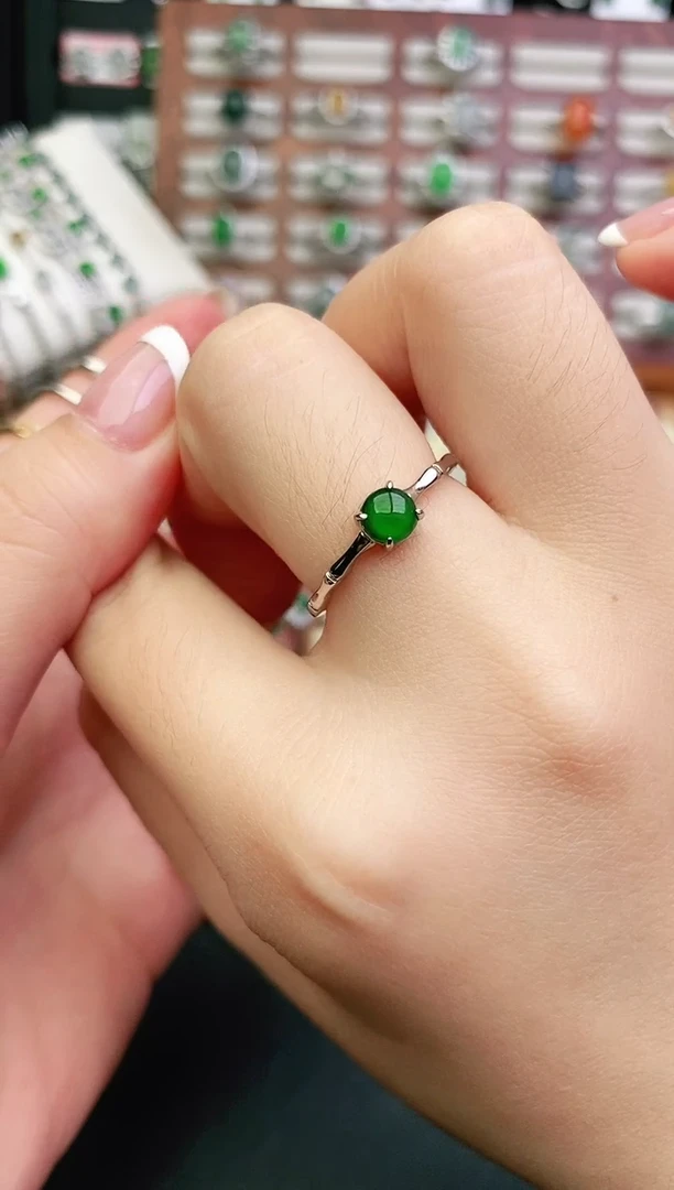 银S925镶嵌戒指翡翠0