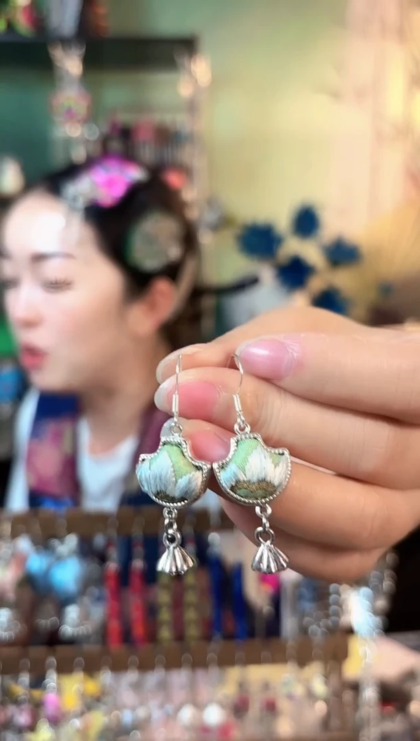 织绣彩云南阁非遗老绣573