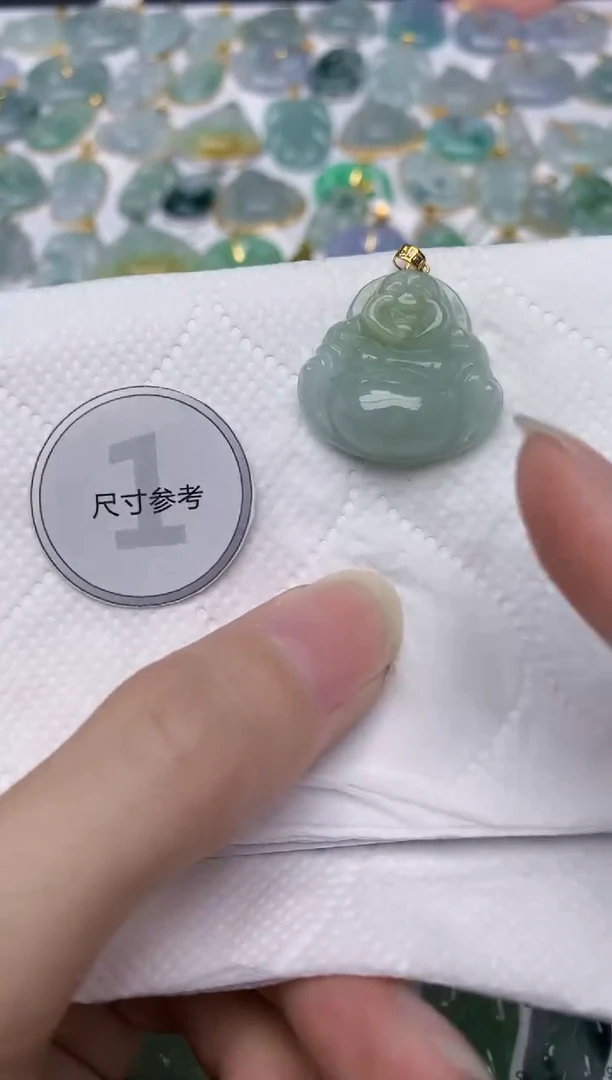 翡翠18K金镶嵌颈饰天然A货翡翠