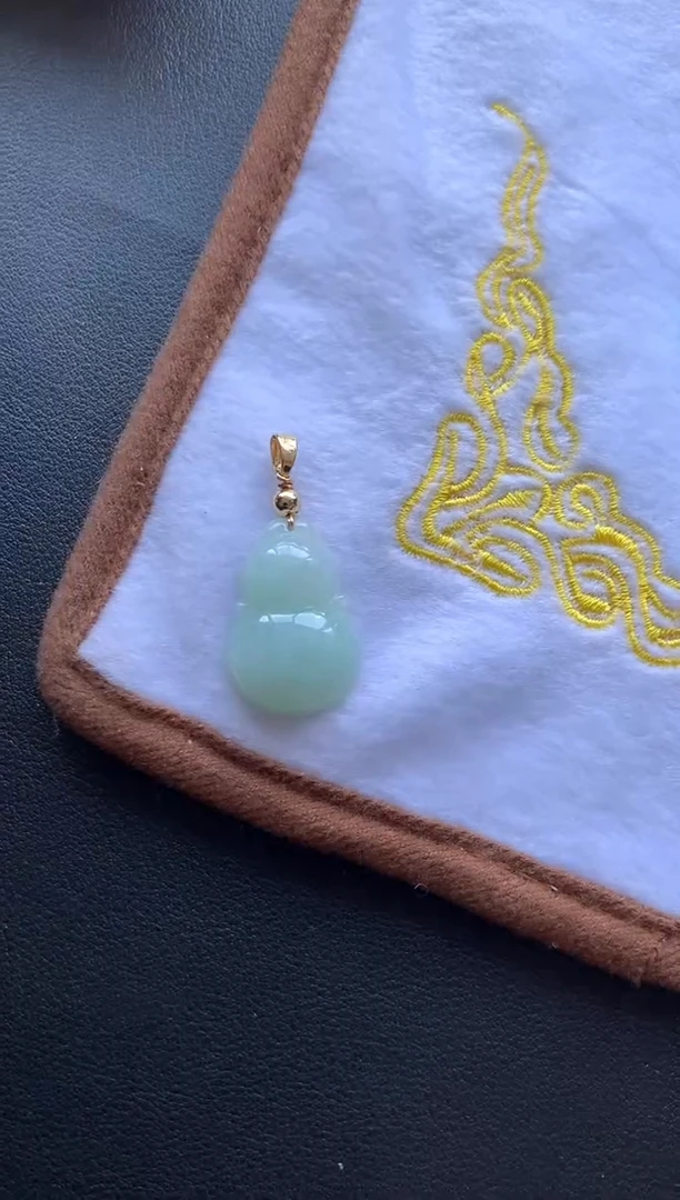 颈饰未镶嵌翡翠1