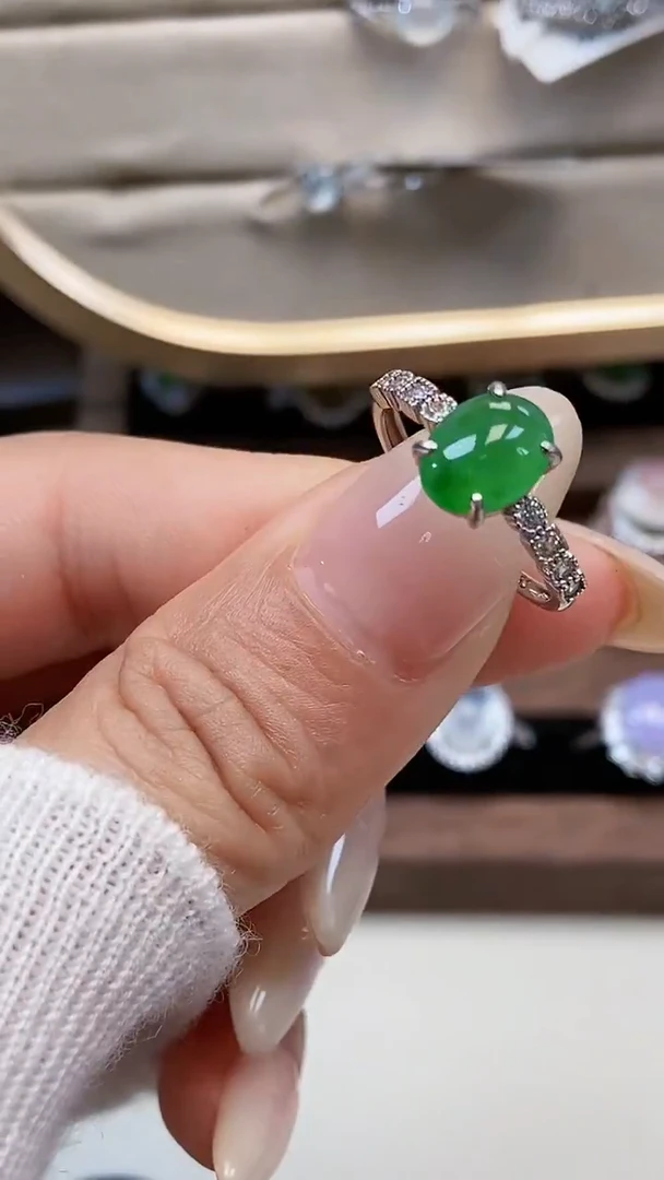 银S925镶嵌戒指翡翠H****y6869