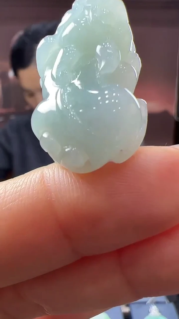 未镶嵌挂件翡翠貔貅