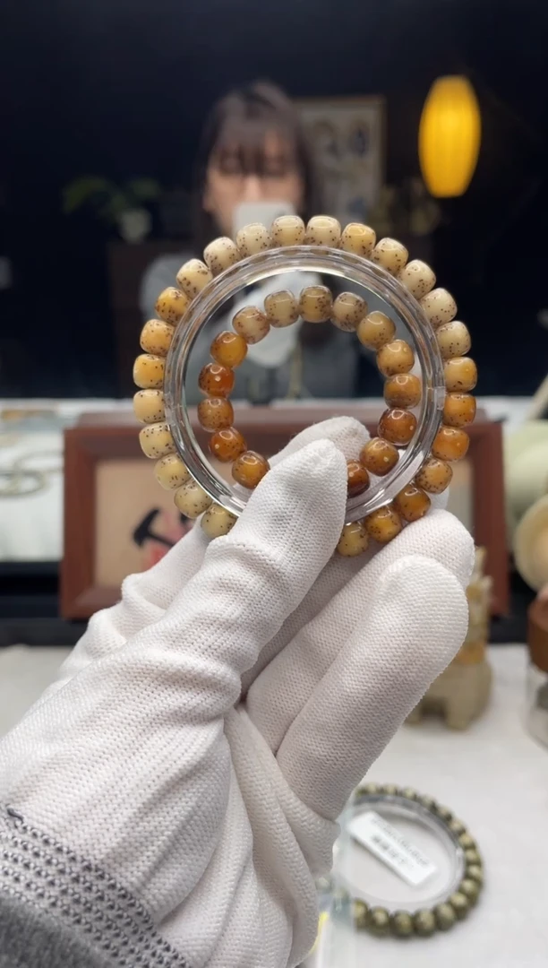 吊坠星月菩提B30 8X7单圈 C53