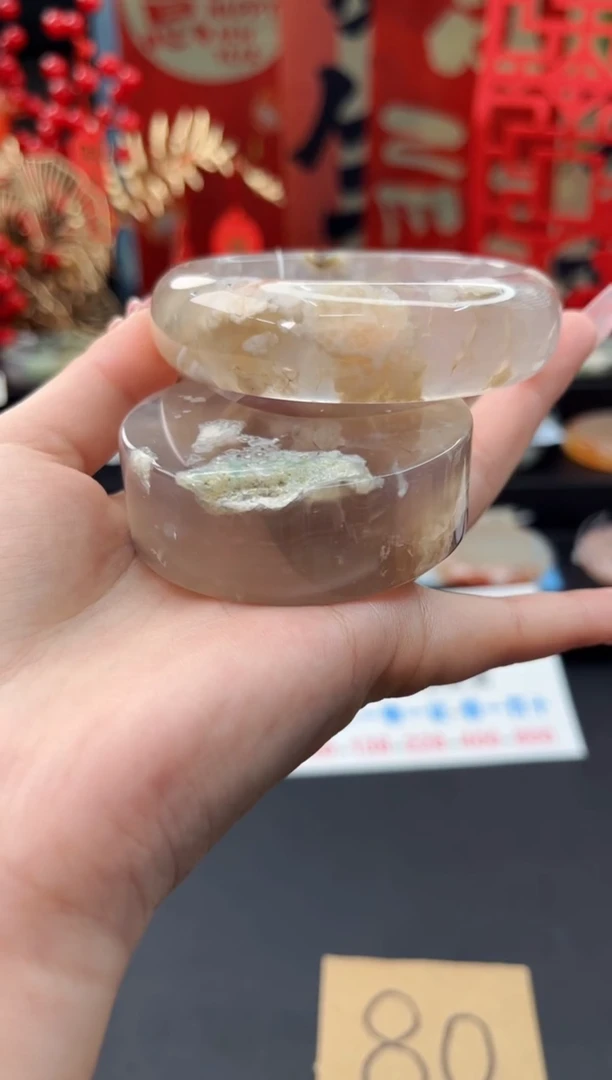 【闪购商品】石英质玉手镯未镶嵌赠送镯心（60圈口）无证书