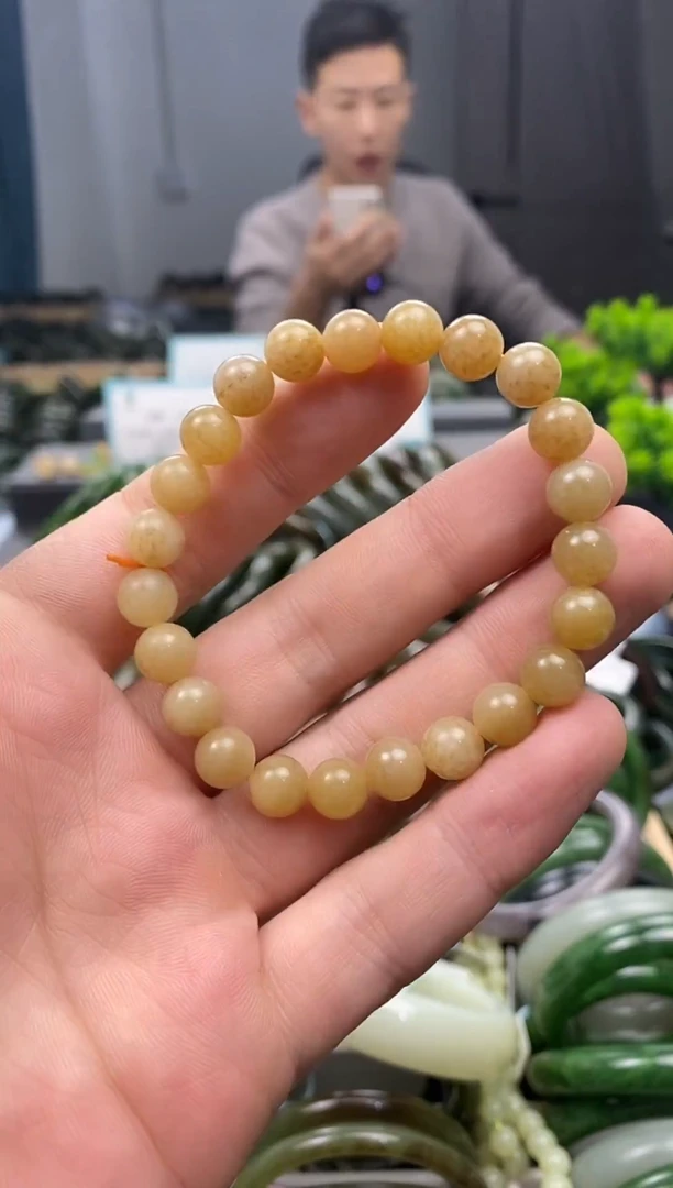 未镶嵌手镯和田玉8mm