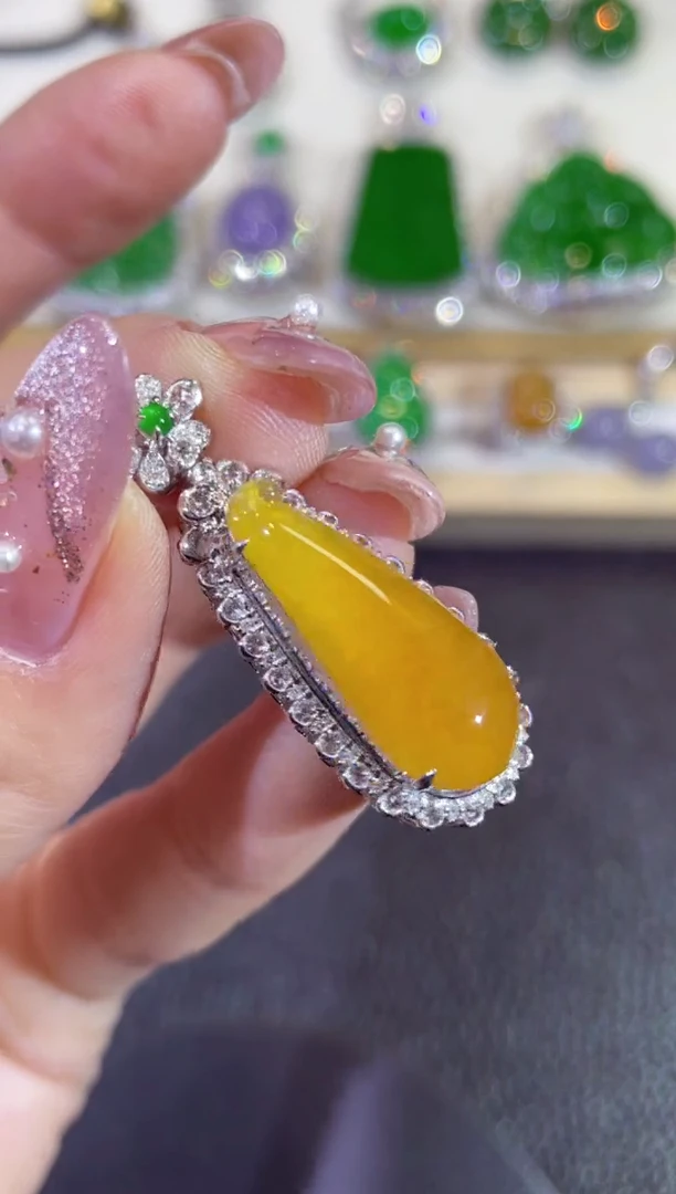 翡翠18K金镶嵌吊坠(不含链)团购77