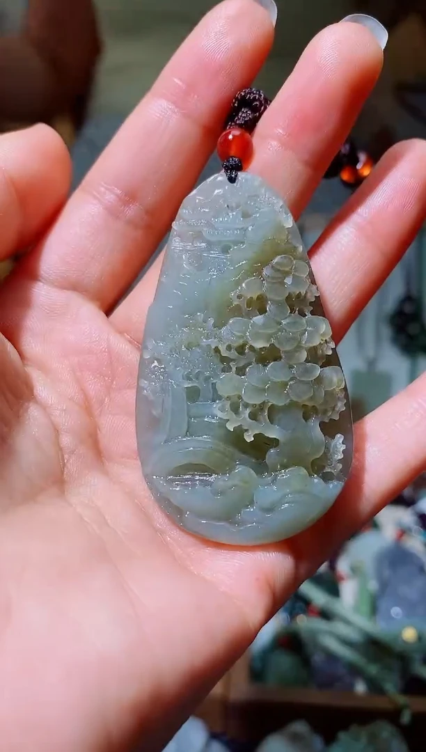 颈饰未镶嵌和田玉1