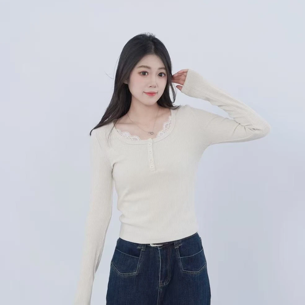 三福 秋季韩版方领拼接蕾丝上衣百搭显瘦休闲长袖时尚T恤女512196