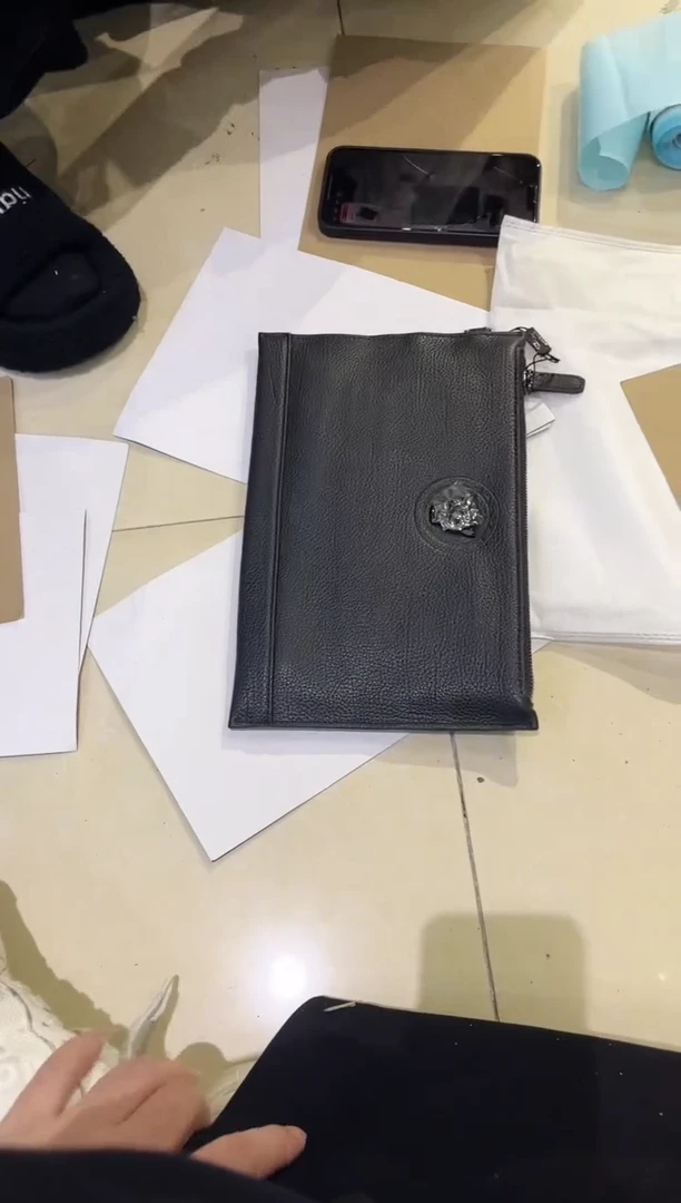 头层牛皮417品牌男包清货中(不要卡单，理性消费）