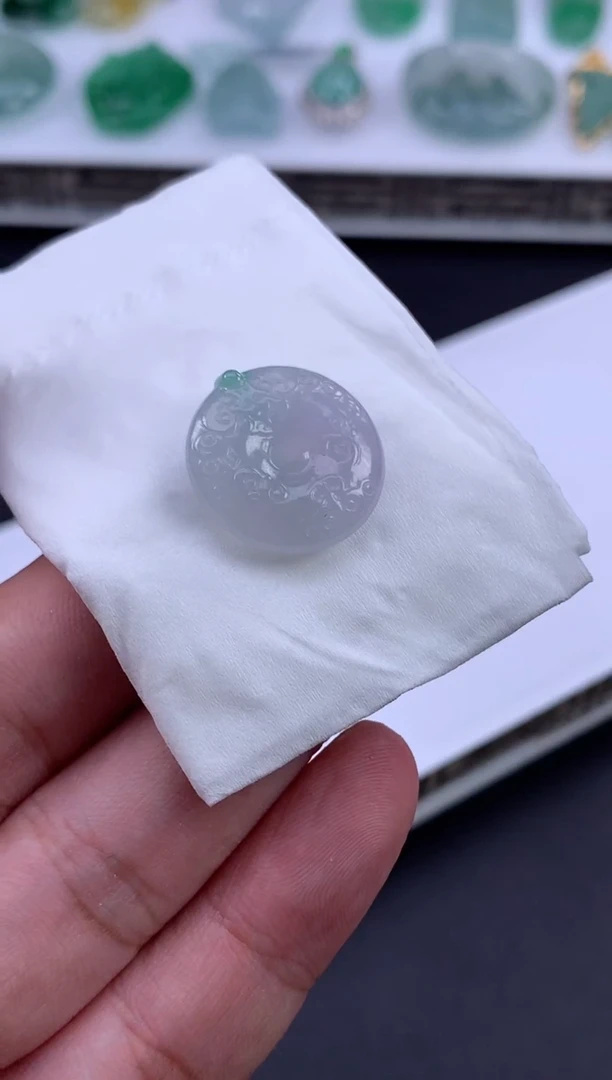 未镶嵌定制翡翠小**天翡翠