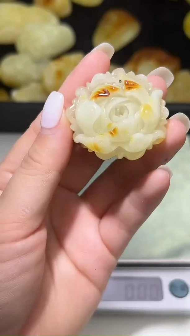 裸石琥珀未镶嵌琥珀蜜蜡吊坠