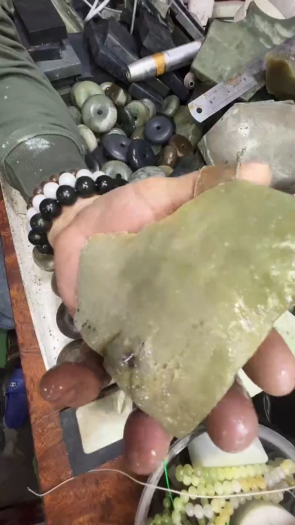 未镶嵌和田玉珠宝半成品毛料