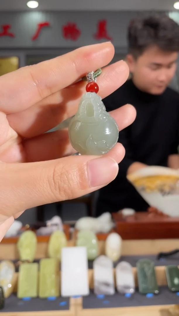 【闪购商品】和田玉颈饰未镶嵌拍一发一 多样性发货