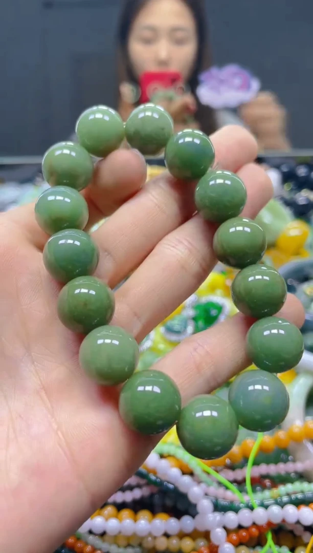 颈饰未镶嵌翡翠13MM/X/翡翠A货，一件也是批发价