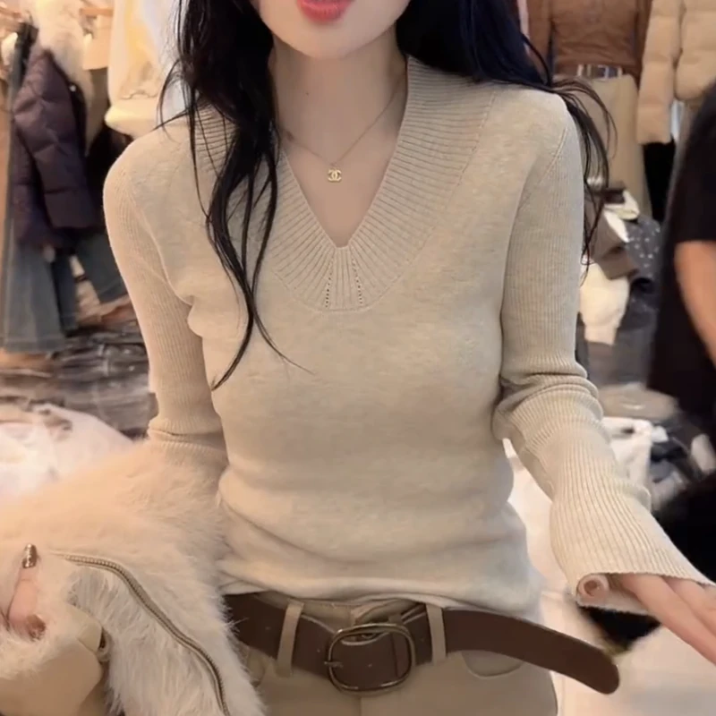 冬季韩版新款时尚百搭显瘦针织V领毛针织衫上衣LK2508275