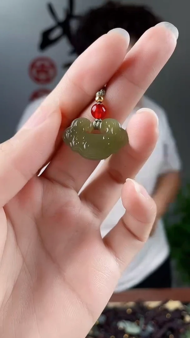 和田玉未镶嵌颈饰拍一发一，多样性发货