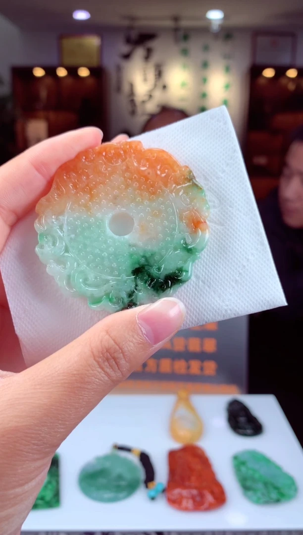 【闪购商品】定制翡翠未镶嵌天然A货翡翠（拍一发一）净货5+