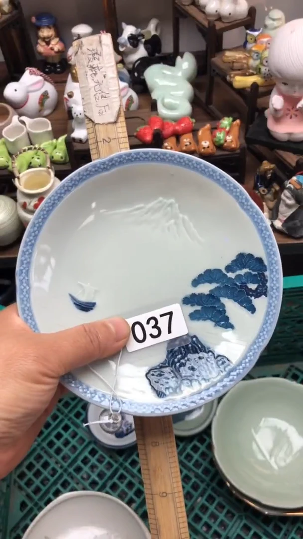 瓷片桑*A龙华精品陶瓷店