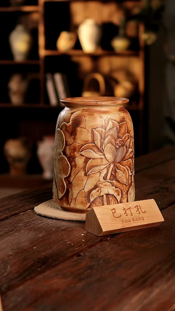 摆件26-321高度27口径15已打孔误差2
