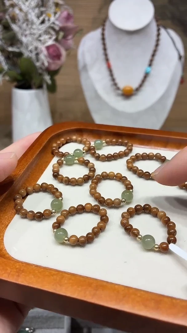 和田玉戒指未镶嵌和田玉戒指