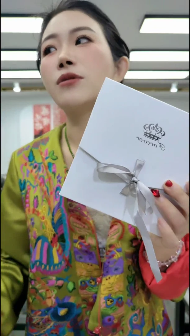 【闪购商品】树脂制品0837一周七天