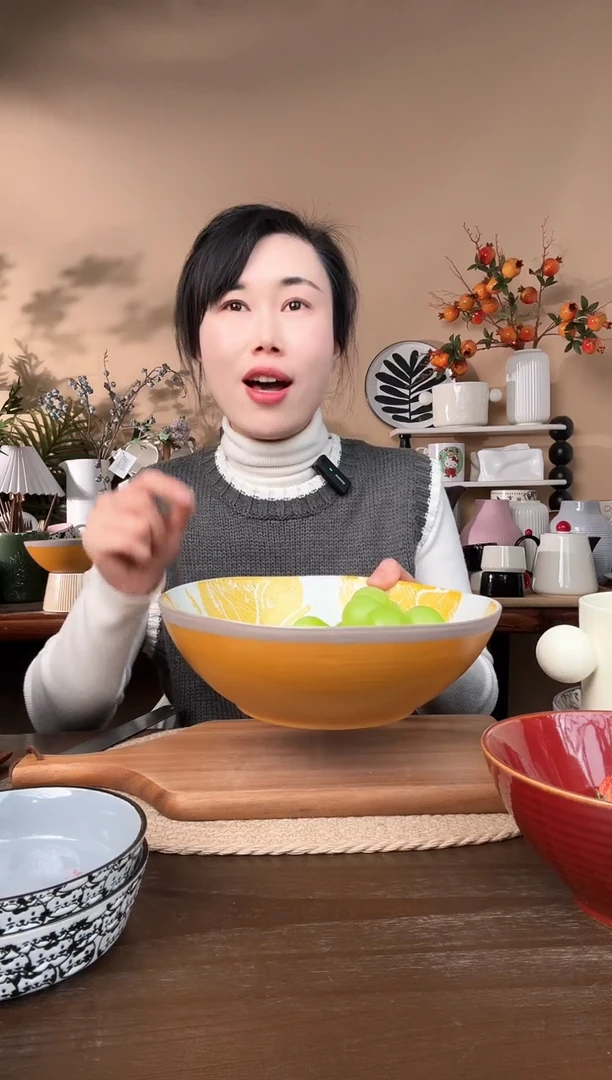 【闪购商品】瓷片9.5英寸异形粗陶手绘大汤碗微瑕