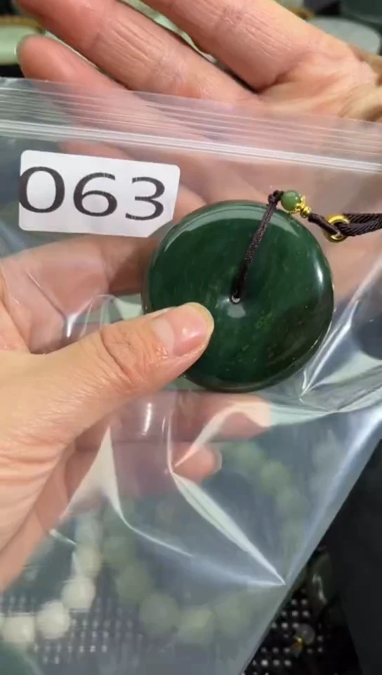 未镶嵌和田玉珠宝半成品扣子