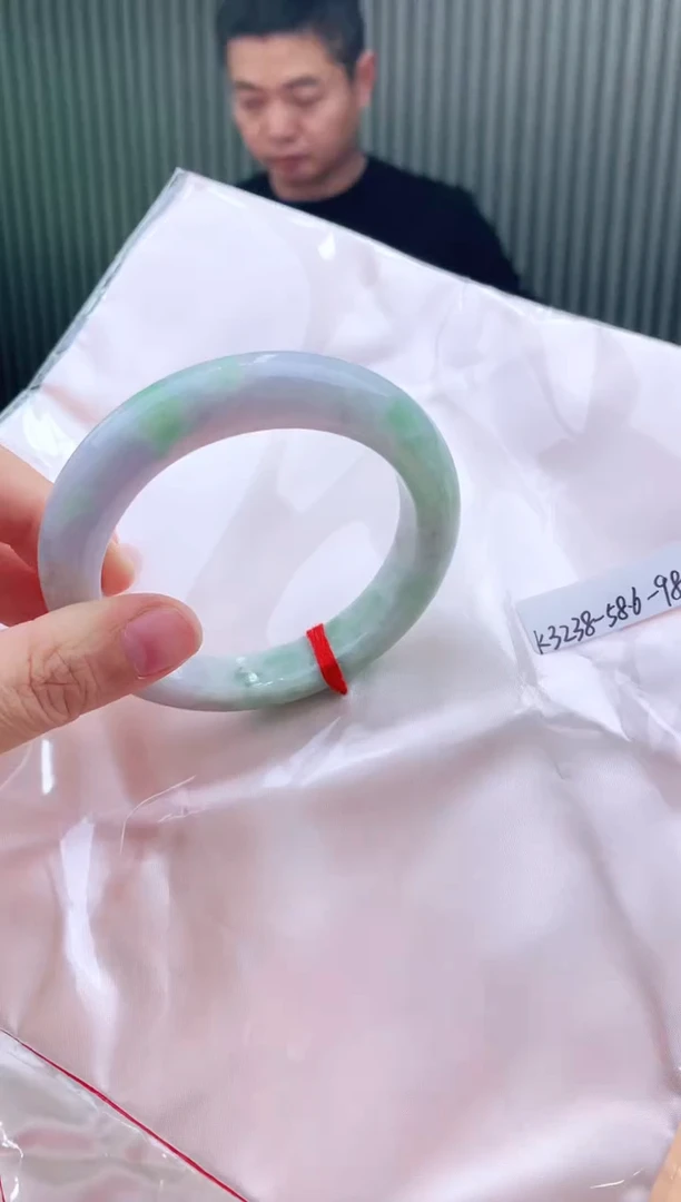 未镶嵌手镯翡翠58+